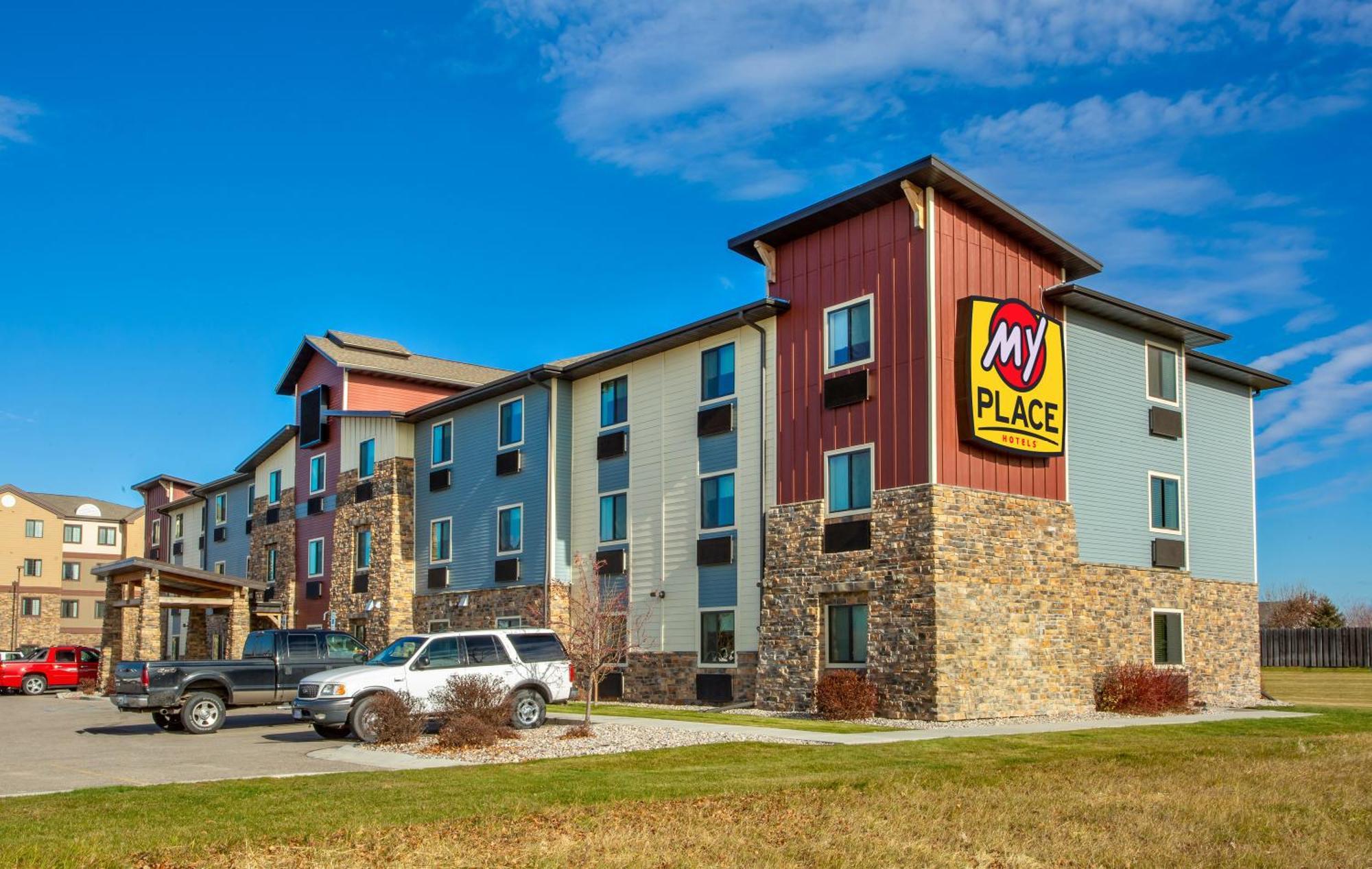 My Place Hotel-Grand Forks, Nd Exterior photo